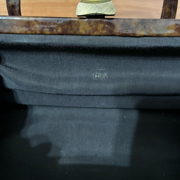 LEWIS Vintage 50’s Brown patent satchel with gold tone hardware - Picture 8 of 8